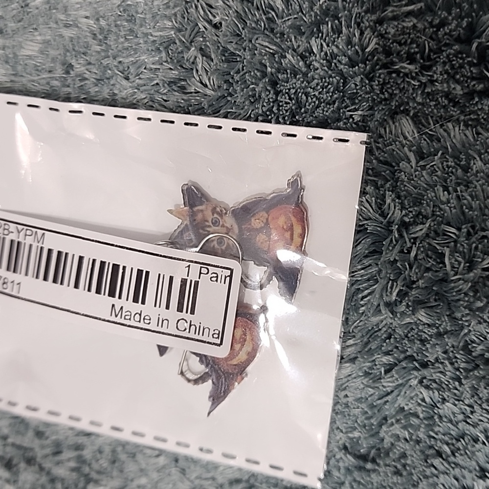 Cat Earings